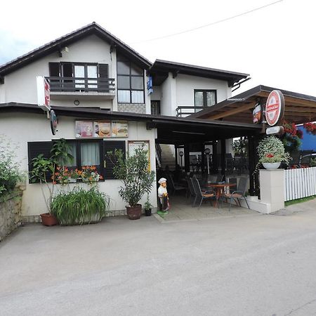 Bed And Breakfast Victoria Ogulin Luaran gambar